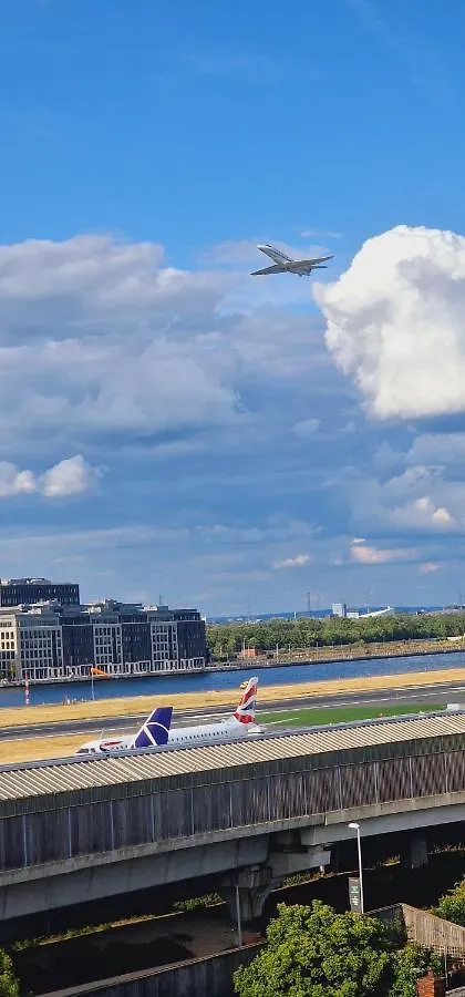 London City Airport Apartment
